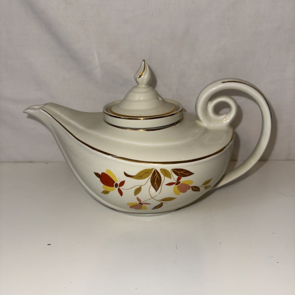 Vintage 3PC Hall's Superior Jewel Tea- Autumn Leaf-Aladdin Shape-Teapot Dunbar.